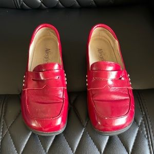 Ladies Algeria shoes size 40